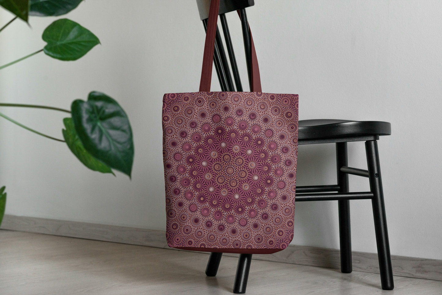 Heritage Berry Freeform Pattern