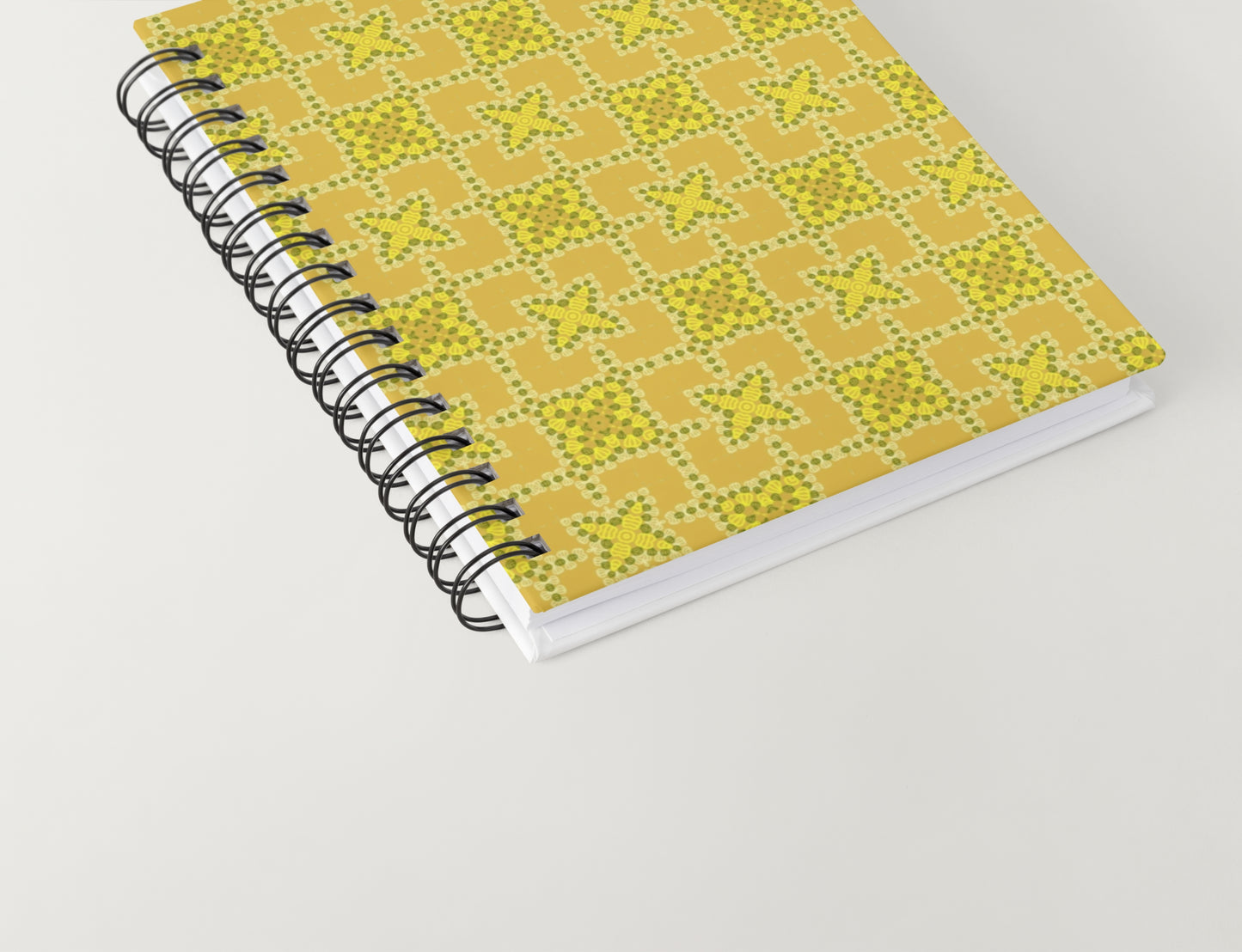 Buttercup Mosaic Crochet-Inspired Geometric Seamless Pint