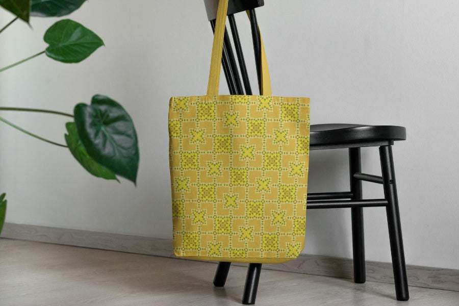 Buttercup Mosaic Crochet-Inspired Geometric Seamless Pint