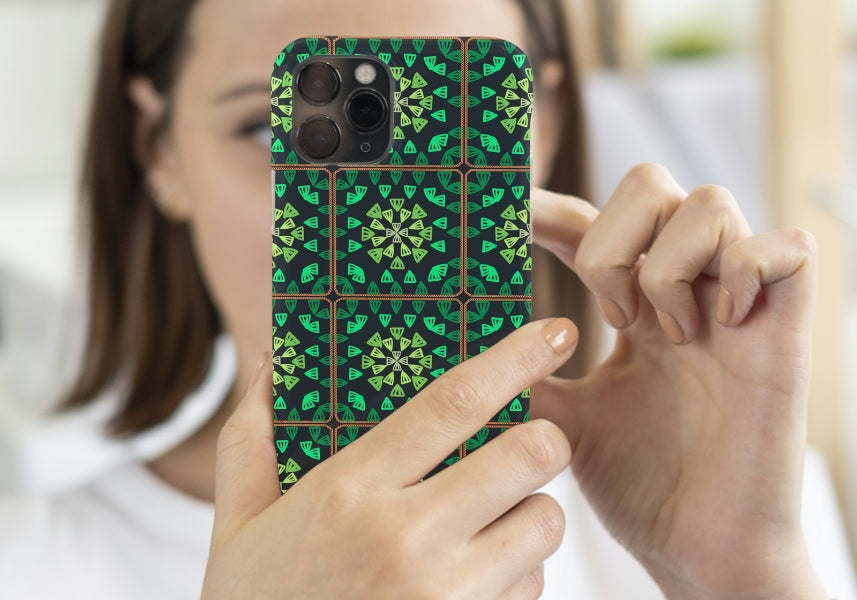Emerald Elegance Granny Squares Seamless Print