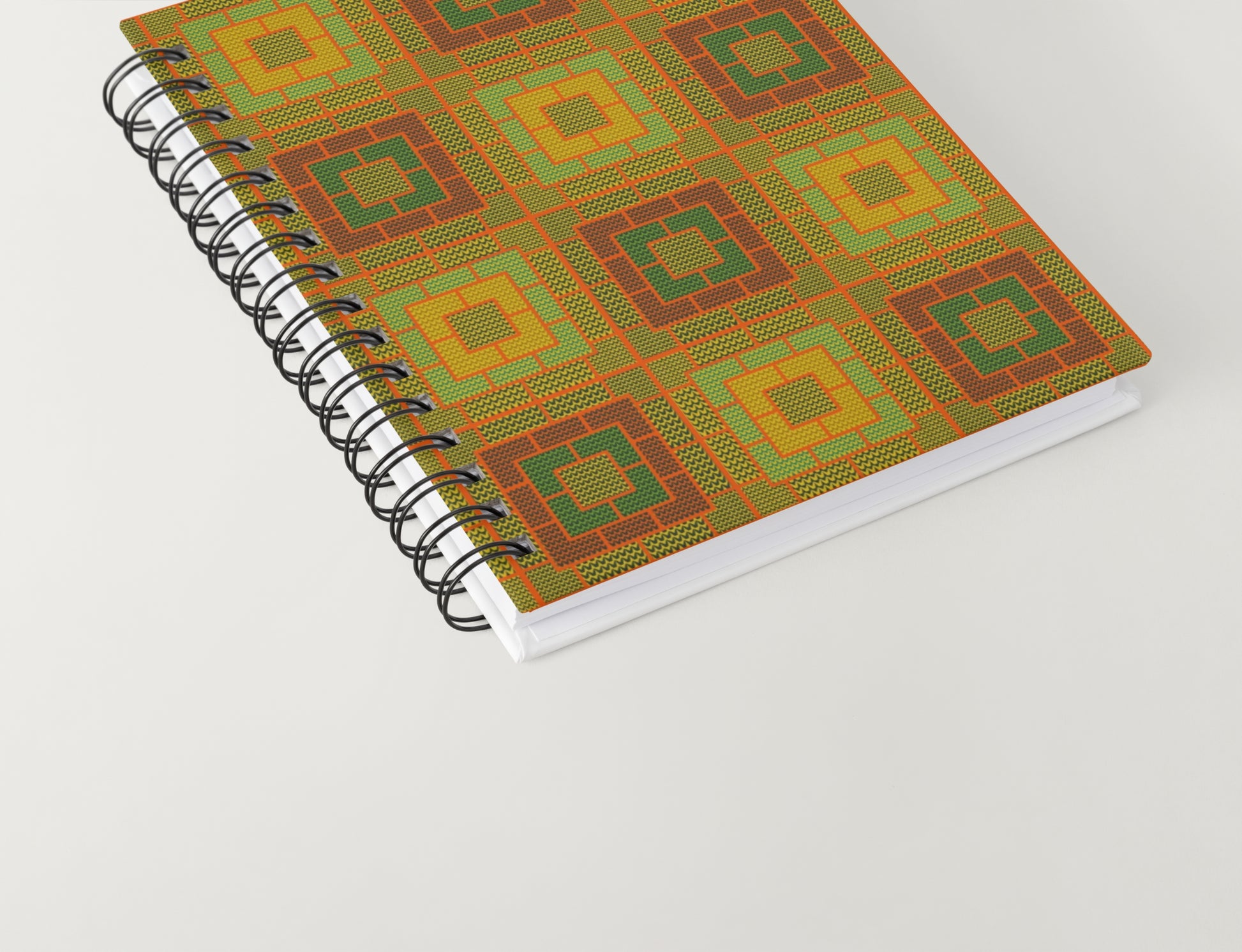 Amber Glow Knit-Inspired Geometric Seamless Pint