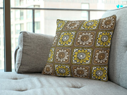 Sunlit Taupe Sunflowers Floral Granny Squares Seamless Print 
